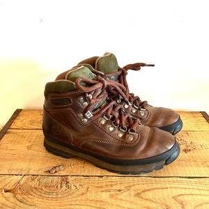 Timberland hiking boots 7.5 leather brown